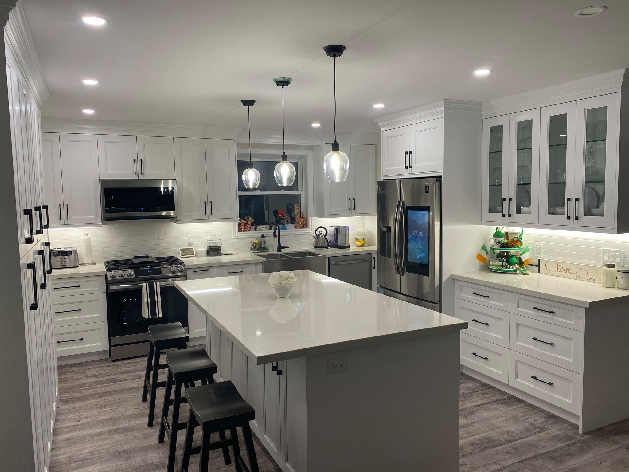 kitchen remodeling contractors
